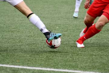 1-0，绝杀！19岁小将闪耀全场，提升下射门，世界杯后1.5亿欧起步（配图示意）